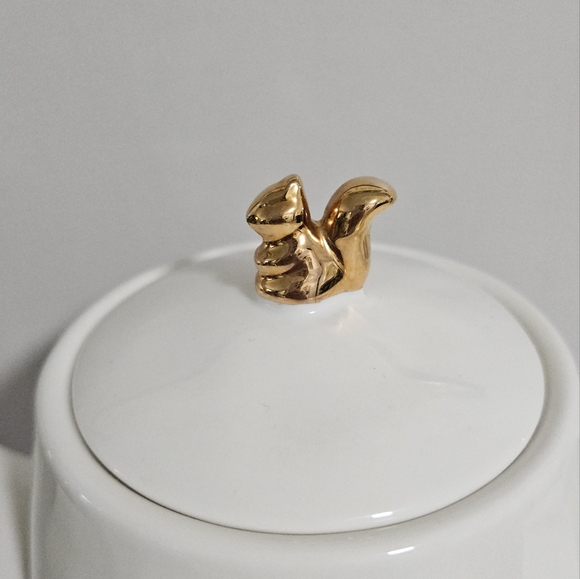 Teapot - Picture 3 of 5